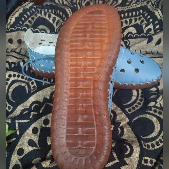 Stunning blue Italian leather lace up shoes, barely worn, size 41 - Picture 4 of 4